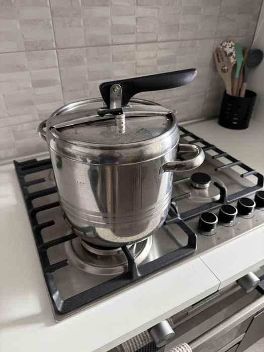 Oala inteligenta presiune inox, cu capac 10 l,