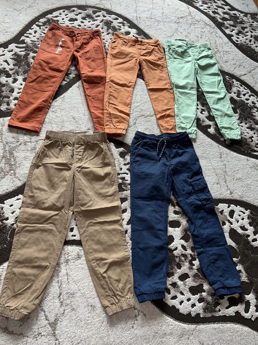 Pantaloni Sinsay H&M si C&A 134