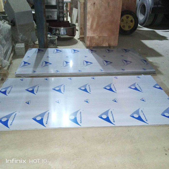 Нержавейка листы по оптовом ценам Nerjaveyka List