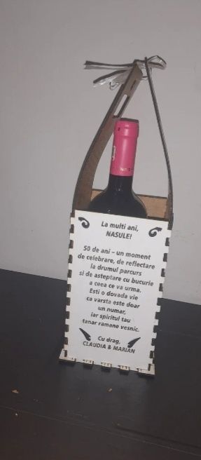 Cutie sticla de vin  personalizata