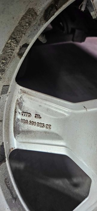 Jante aliaj originale Audi Q5 8R R18 - 8R0601025CG