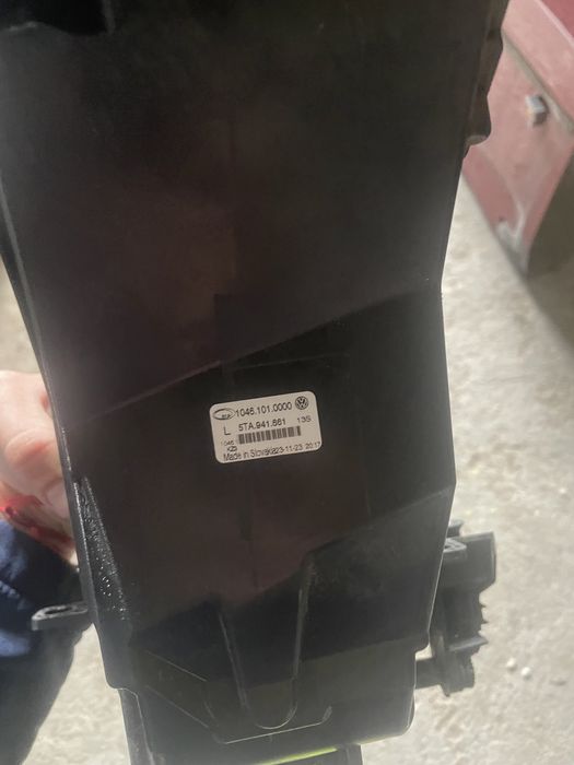 Ляв халоген за VW TOURAN 2016г.