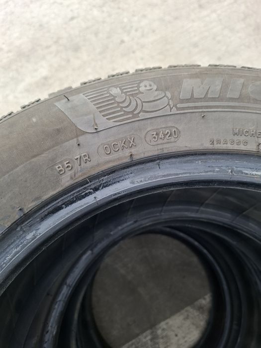 Michelin iarna 205 60 r16
