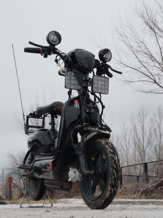 Продам мопед ск8 и обмен на айфон