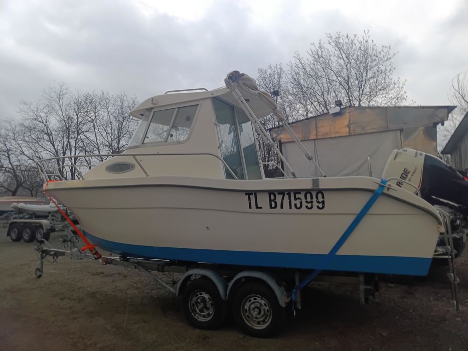 Eurofish 600  barca motor peridoc pilotina