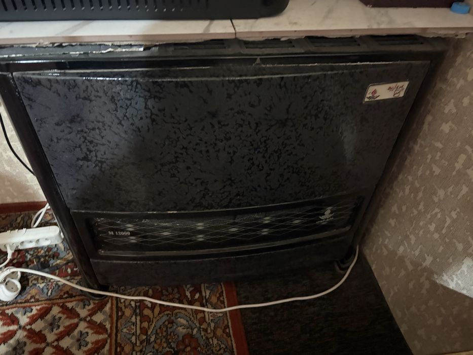 Печка сотилади газовой