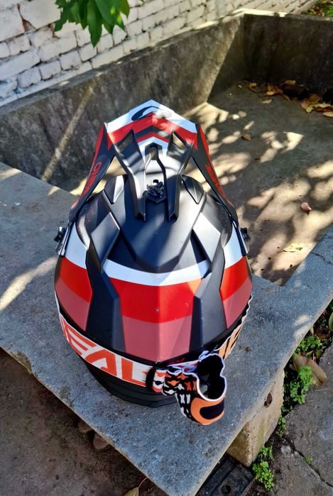 мотокрос/ендуро каска Oneal