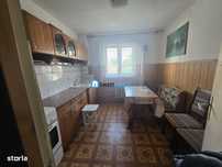 Apartament cu 2 camere  de vanzare  in Fagaras etaj 1