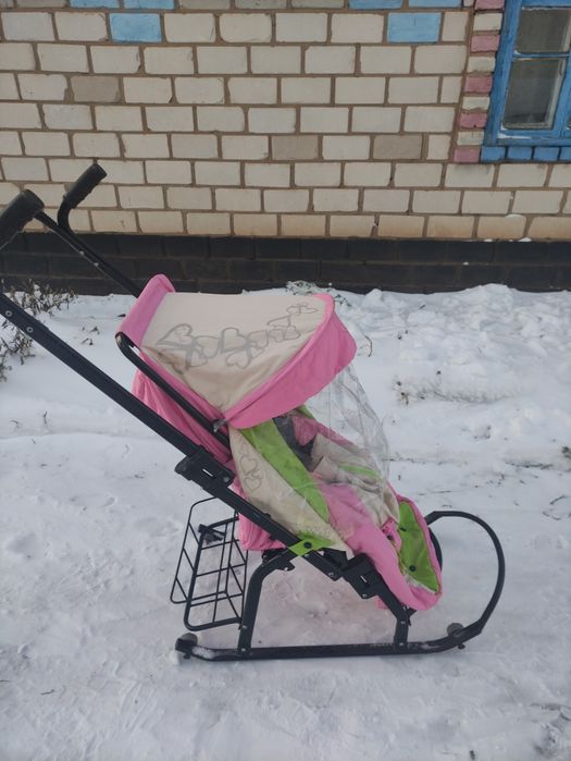 Санки зимние в отличном состоянии