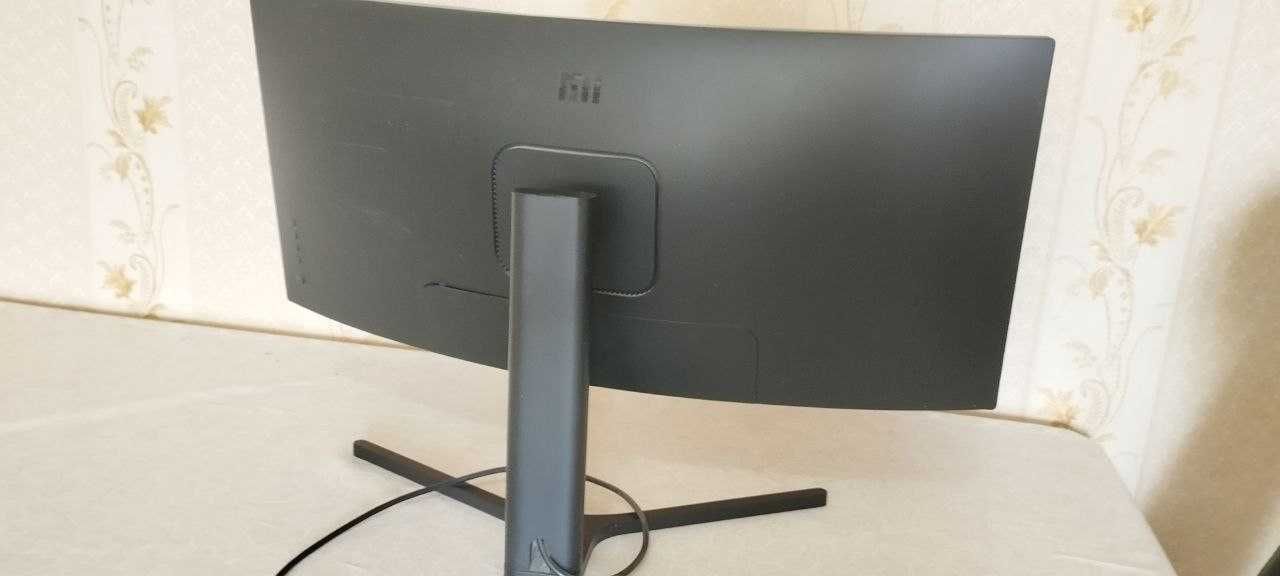 Mi - 34" Curved Gaming Monitor