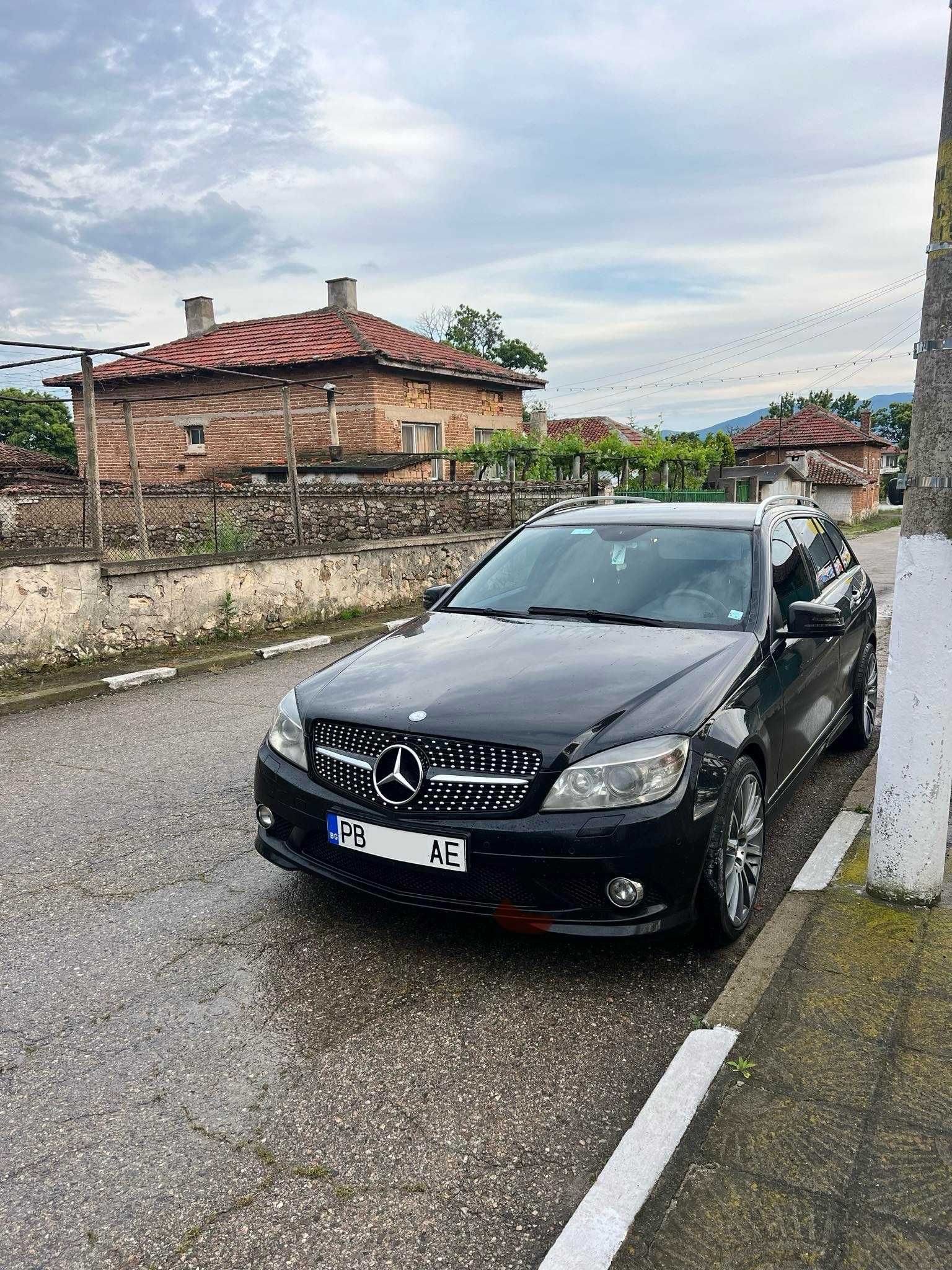 AMG решетка за Mercedes W204 C-class 2007-2014 маска