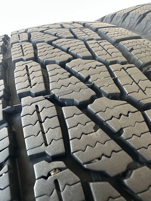 205/65/16c за бус 8PR Firestone дот23