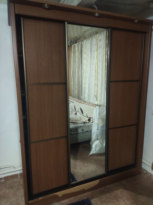 Продам Шкаф Купе в хорошем состоянии