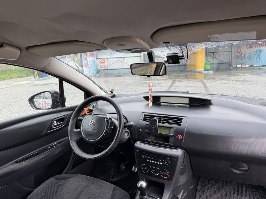 Citroen c4 hatchback