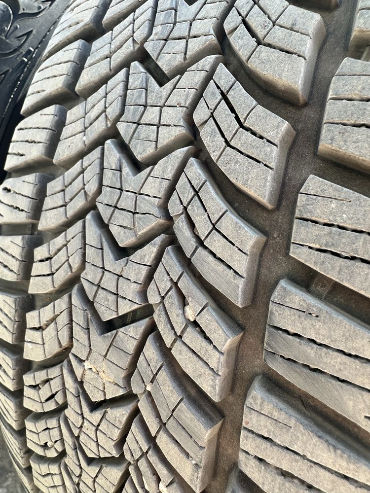 Зимни гуми DEBICA 225/50 R17 FRIGO HP2 XL