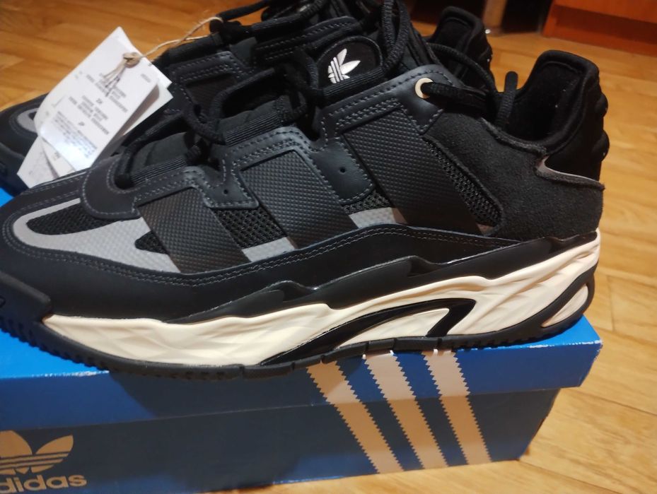 Adidas niteball 45.5