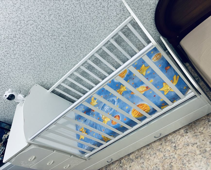 Продается кроватка