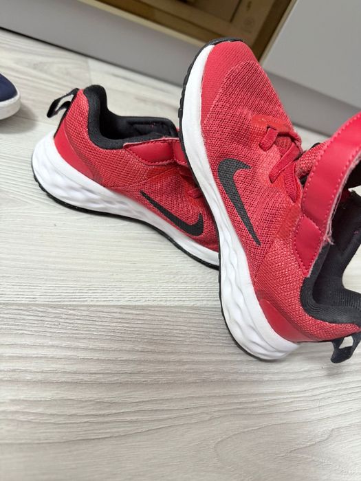 Vand adidasi Nike copii