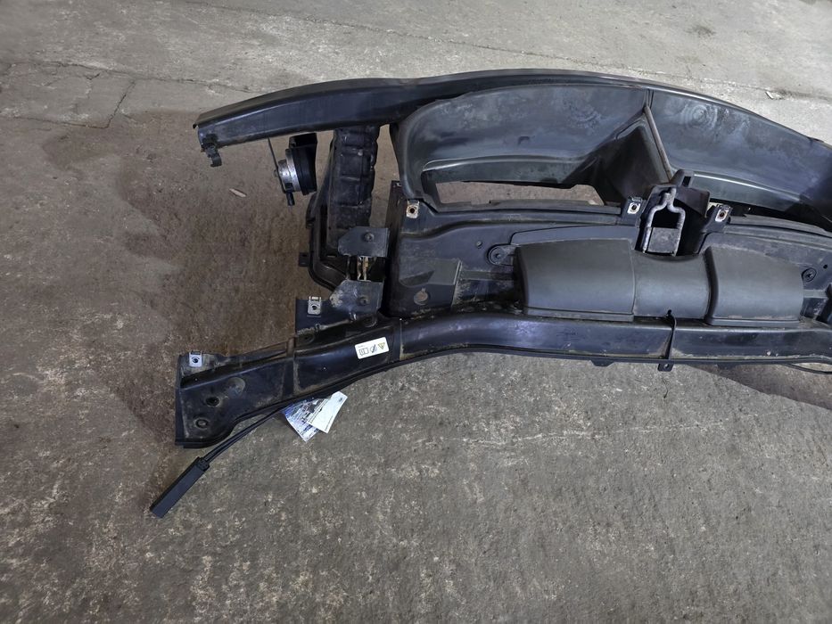 Trager față cadru față BMW E90 E91 e92 cu armătură