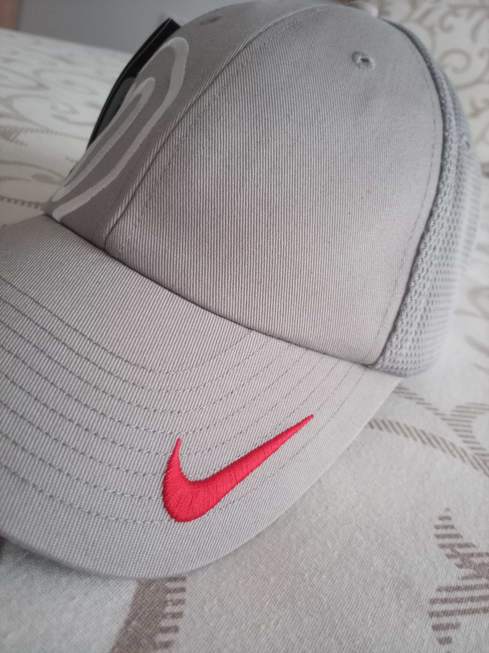Нова оригинална шапка Найк Nike