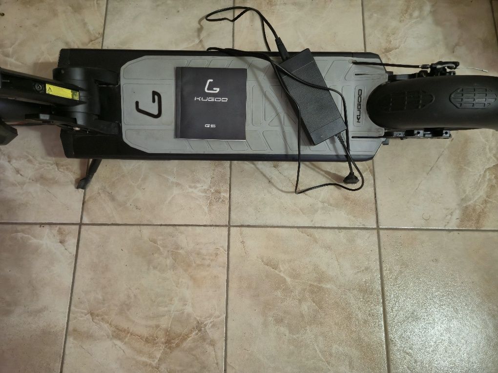 Trotineta Kugoo G5 in stare perfectă de funcționare