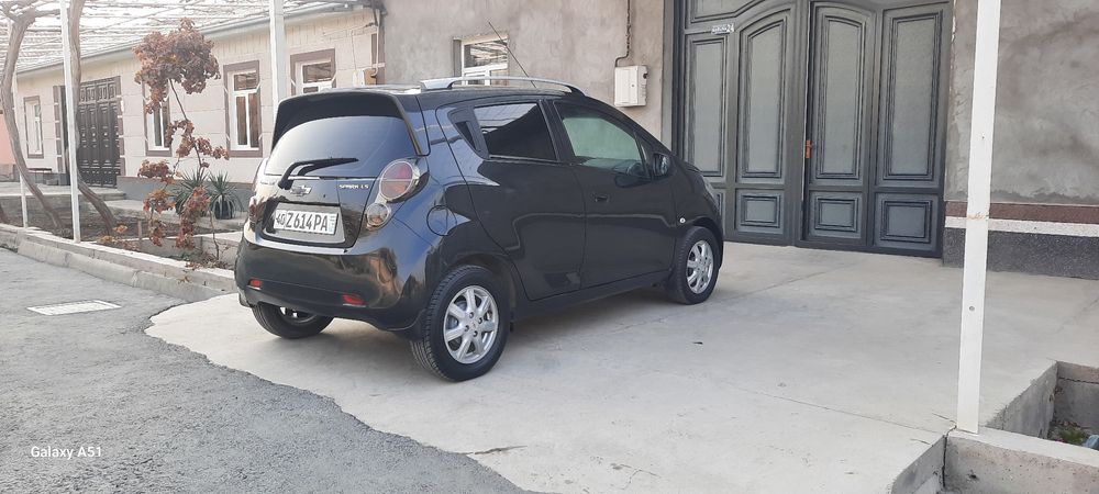 Спарк 2 пазитса сотилади