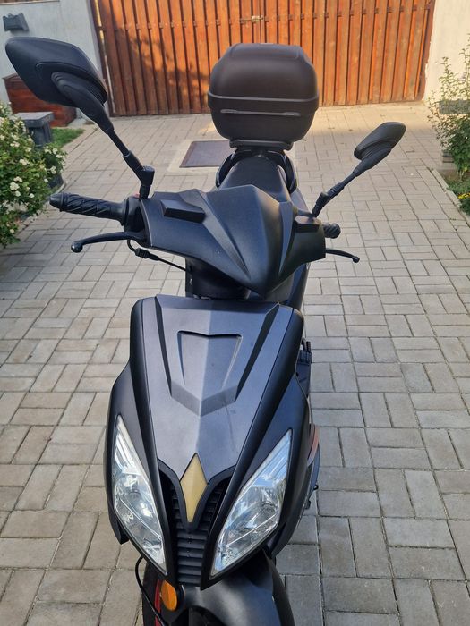 Scuter 125 cm an 2014