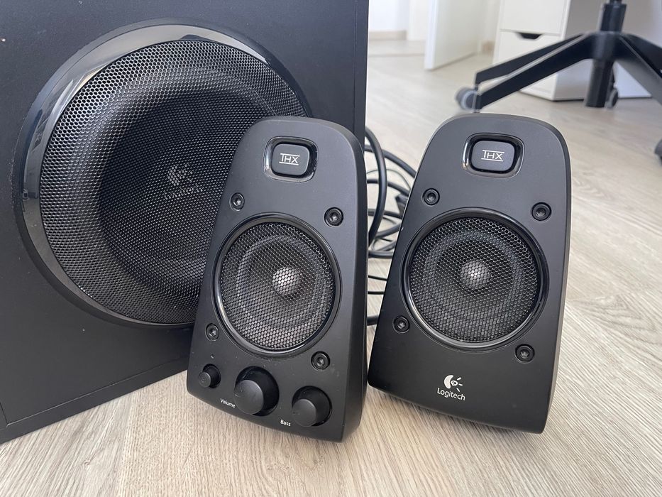 Boxe Logitech 2.1 Z623, 200W RMS