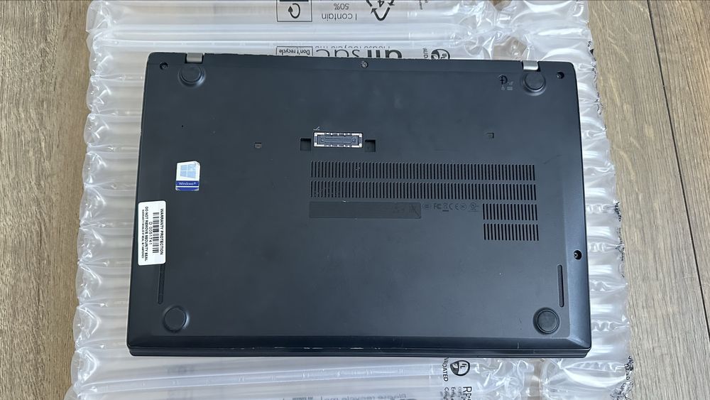 Лаптоп Lanovo Thinkpad T470s 14”FHD /Intel i5 /8GB RAM/ 256GB SSD -736