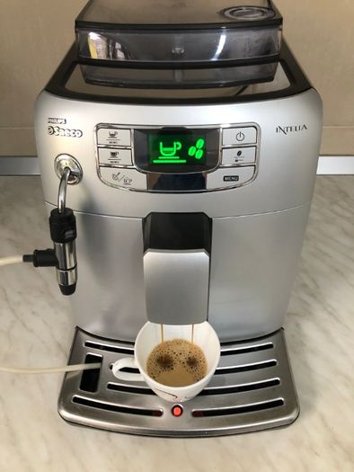 Espressor expresor dozator aparat de cafea Saeco Intelia