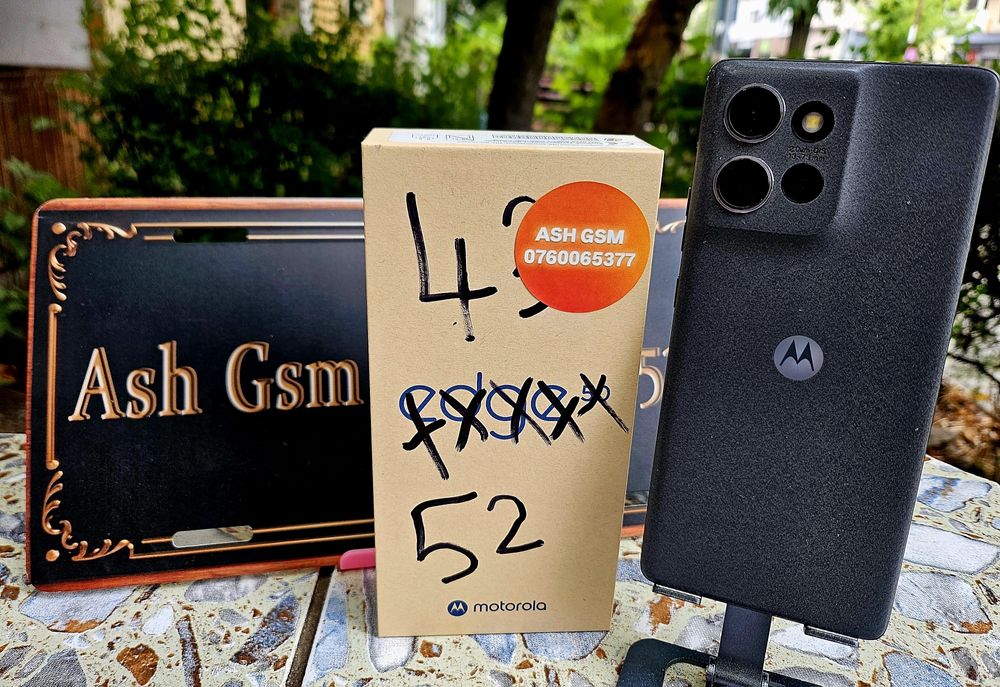 Motorola Edge 50 512Gb cu 12Gb ram