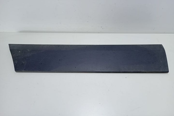 Bandou Ornament usa stanga fata A9066900162 Mercedes-Benz Sprinter a