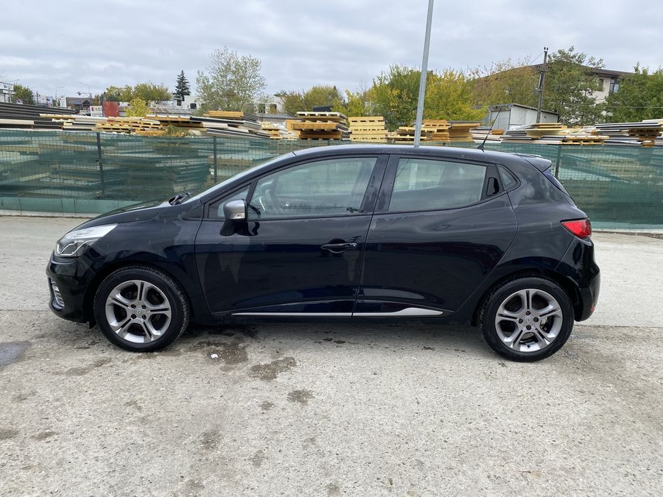 Renault Clio 2016.                                             Gt-line