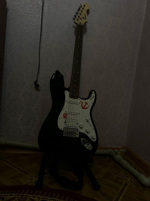 Электро гитара Fender