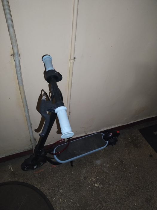 Trotinetă electrică