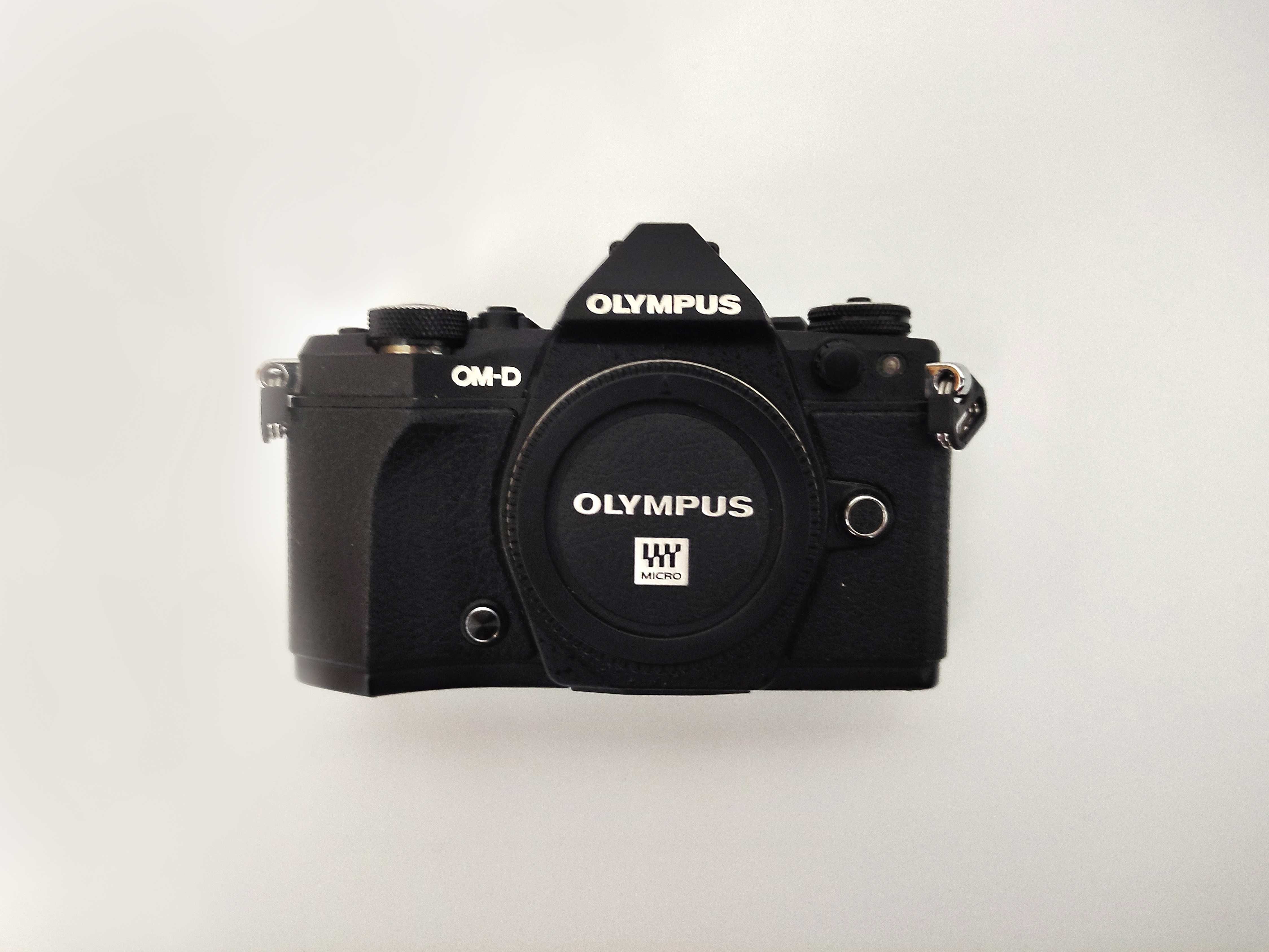 Olympus OM-D E-M5 Mark II