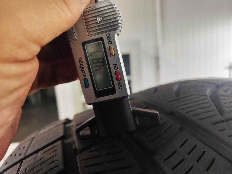 4бр.зимни гуми 275/40/19 Pirelli