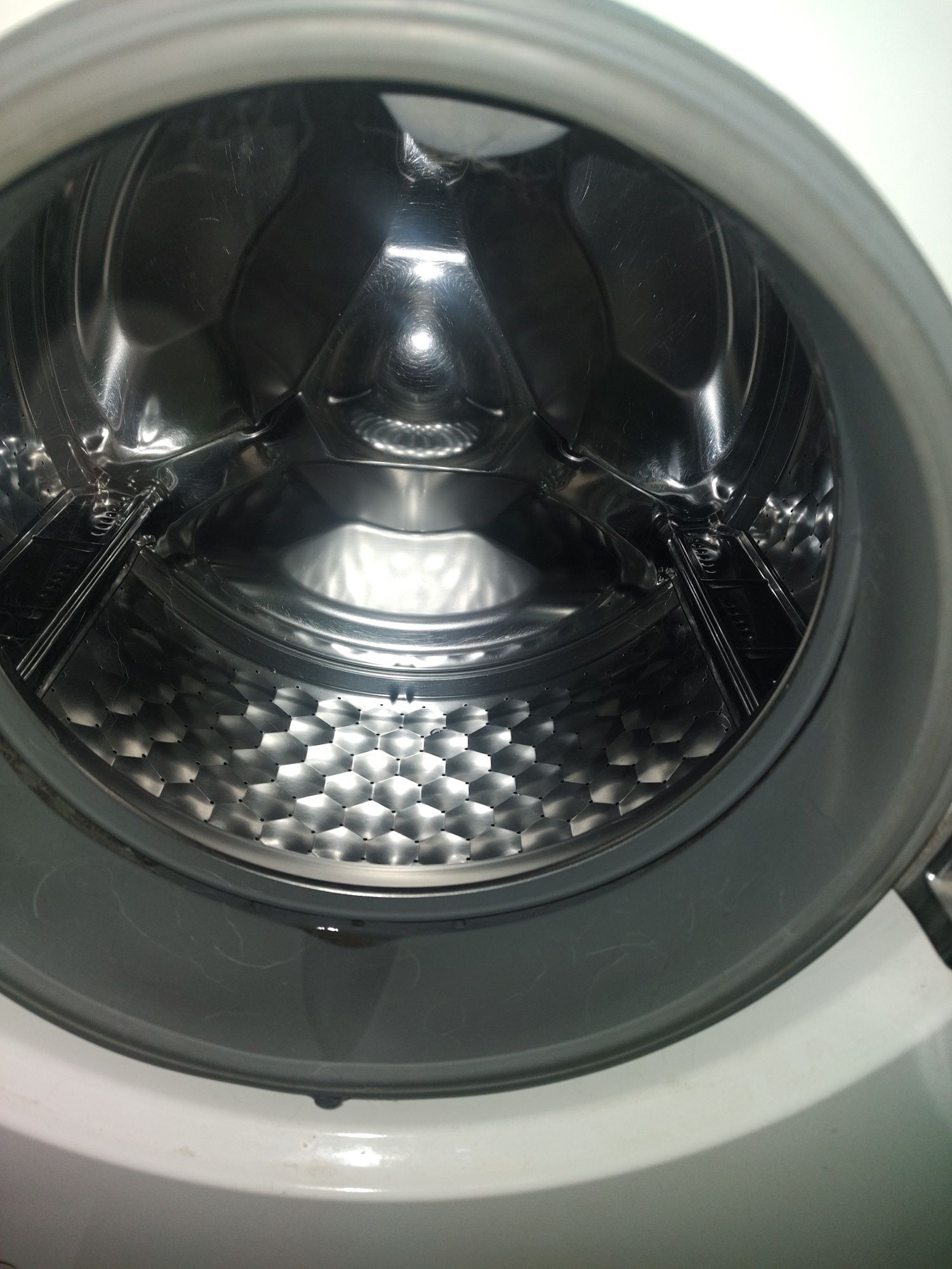 Пералня Miele W2441