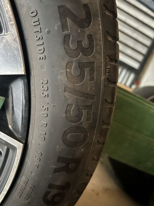 Vand anvelope vară  Continental