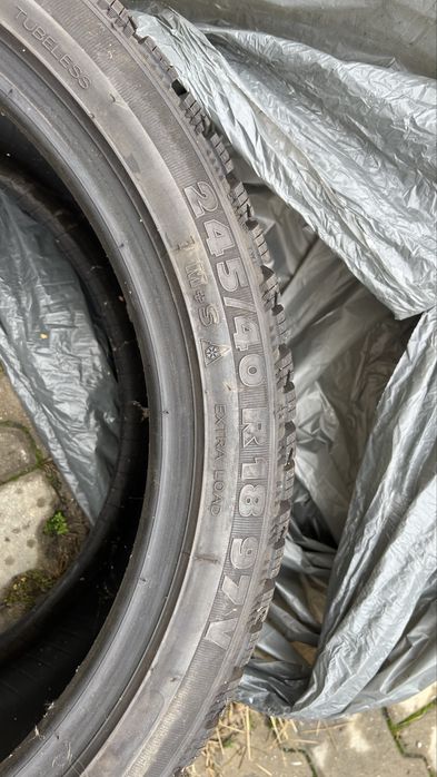 Anvelope Iarna Noi! 245/40/18