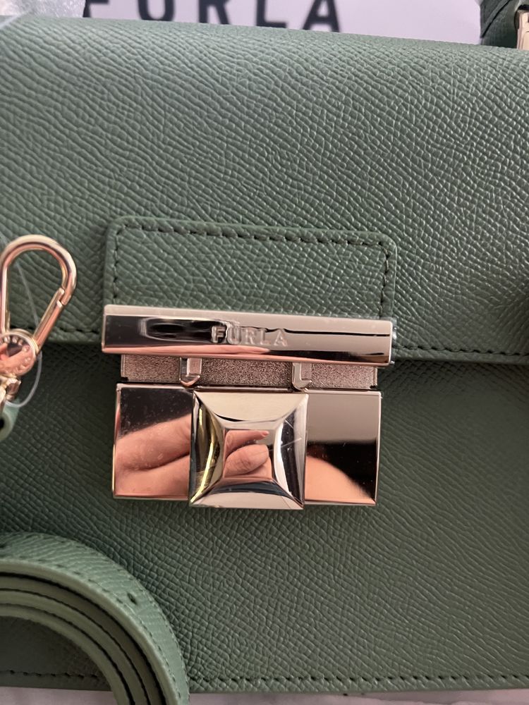 FURLA Venere Tino Top Handle Crossbody Bag.100%оригинал!Налична отново