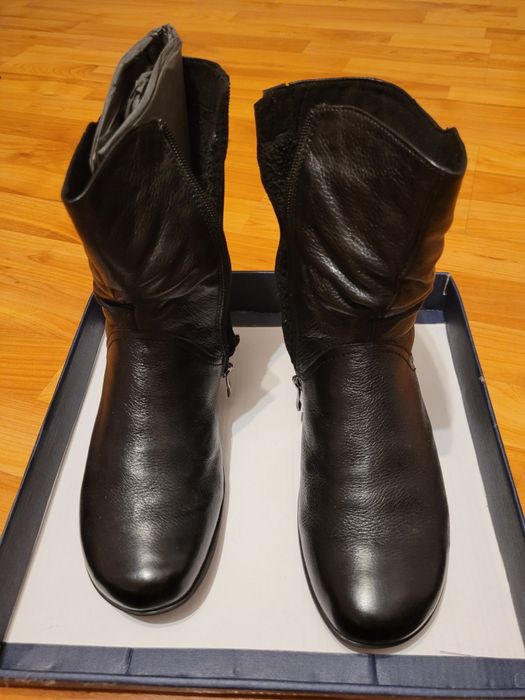 Cizme Caprice mărimea 38 calapod lat