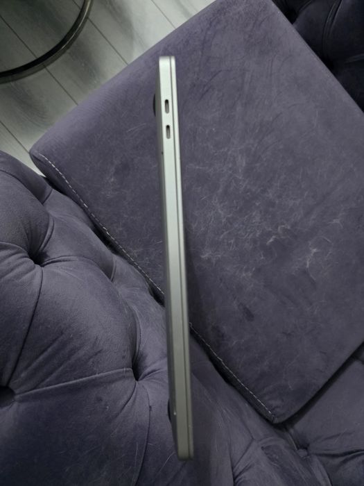 MacBook Pro 16' 8 Core Intel Core i9