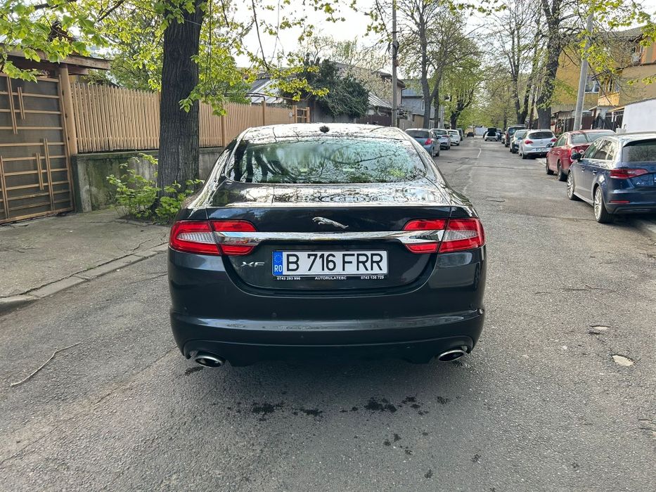 Vând jaguar xf 2012