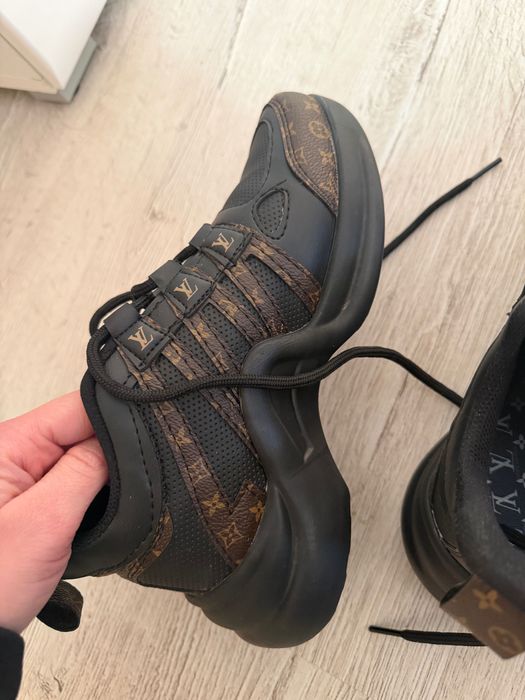 Дамски обувки LV