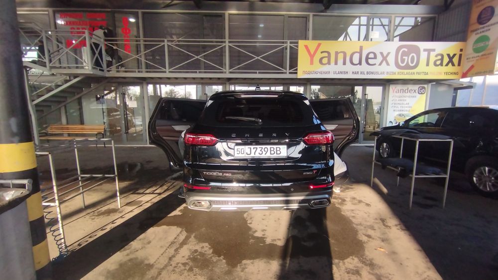 CHERY TIGHO8PRO 290T Rangi qora