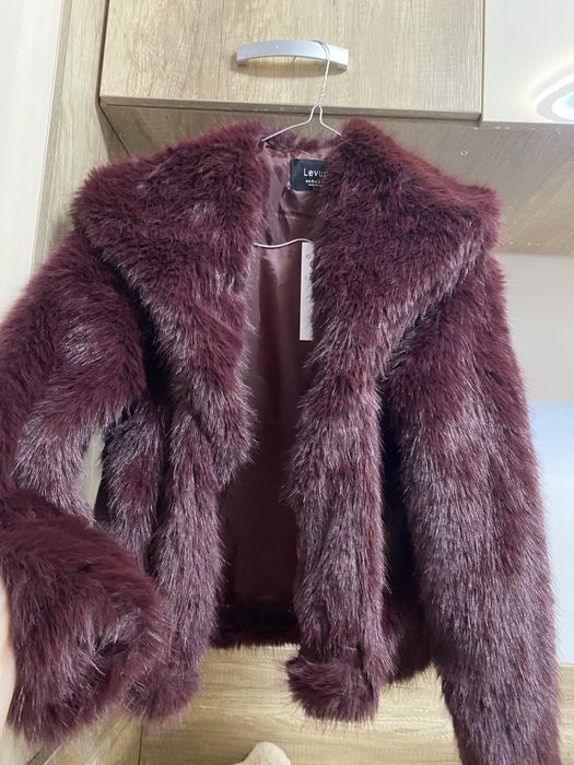 Blanita confectionata in Turcia, culoare mov pruna, marime S