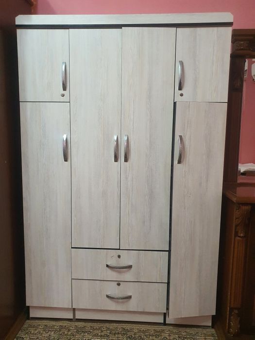 Bolalar shkafi xayteg uslubida