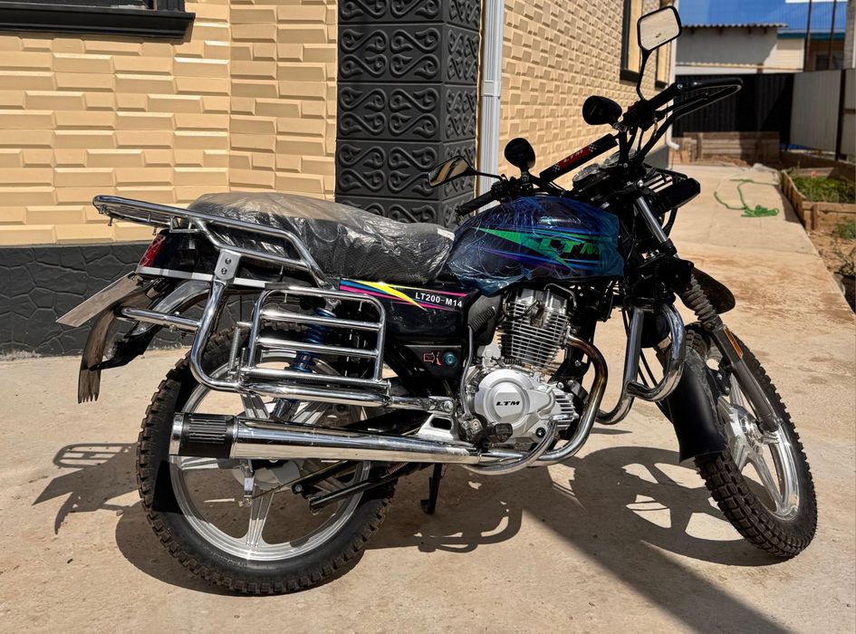 Мотоцикл LTM-200