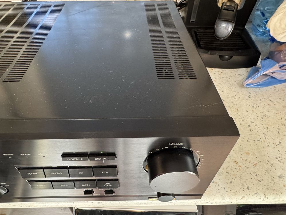 Akai AM-55 Стерео усилвател DAC